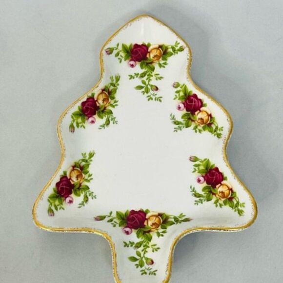 Royal Albert Old Country Roses Christmas Tree Shaped Plate/Candy Dish 7x5" Very - Picture 2 of 6